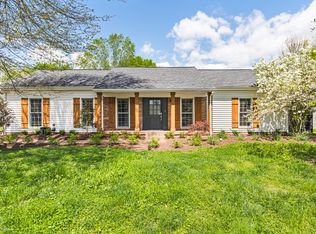 527 Riverview Dr, Franklin, TN 37064
