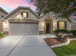 221 Norwood Ct, Schertz, TX 78108