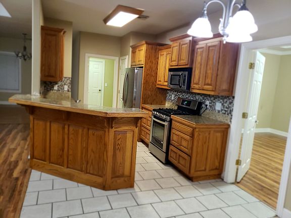 2nd image of 3806 SW Greyhawk Dr