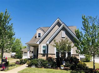 120 Heathwood Dr, Clayton, NC 27527