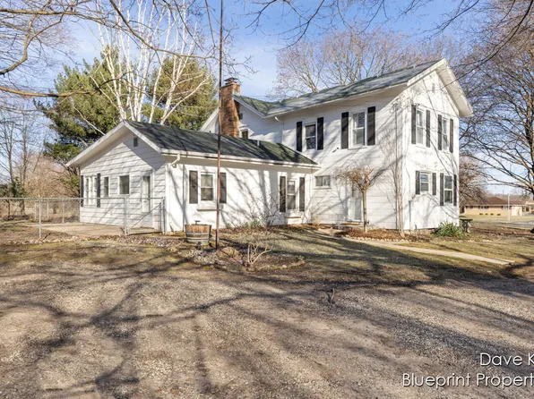 909 W Main St, Middleville, MI 49333