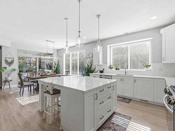 5th image of 10651 Kimola Way