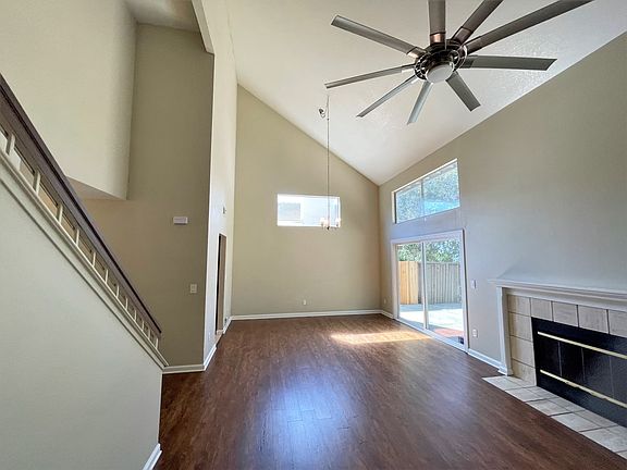 2nd image of 323 College Ave