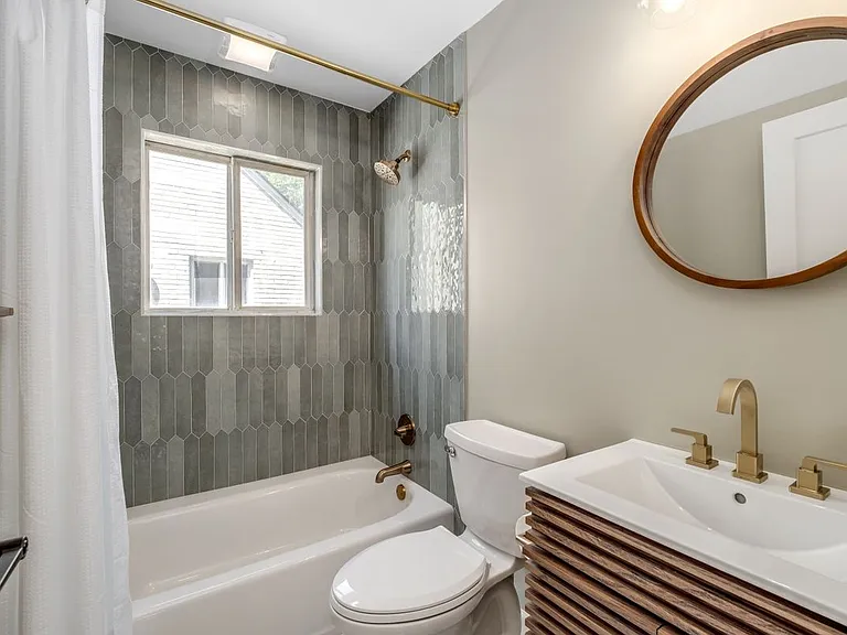468 Alter Rd #1 — Photo 5