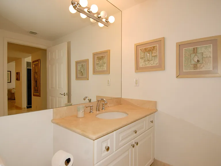 3200 N Ocean Dr #406 — Photo 17
