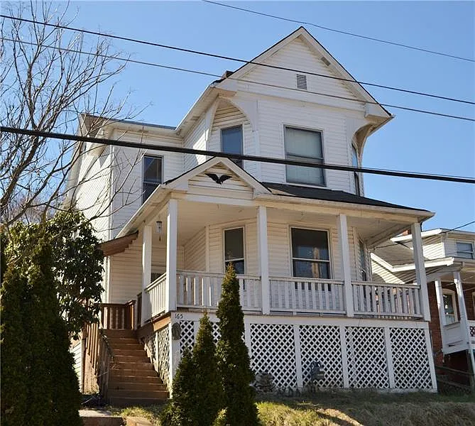 165 Brookside Ave photo 1