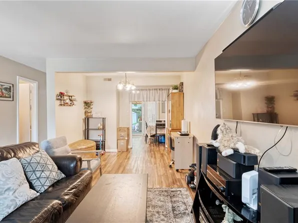 345 Hutton Cir, Virginia Beach, VA 23454