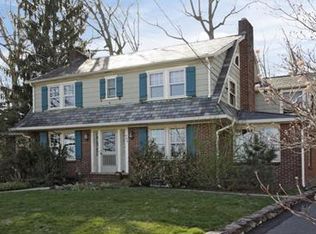 584 Highland Ave, Montclair, NJ 07043