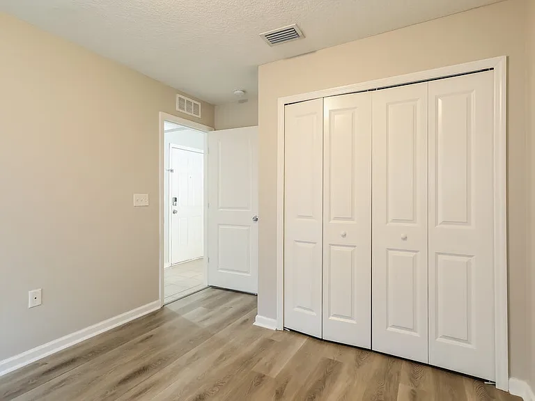 6582 Winding Greens Dr — Photo 12
