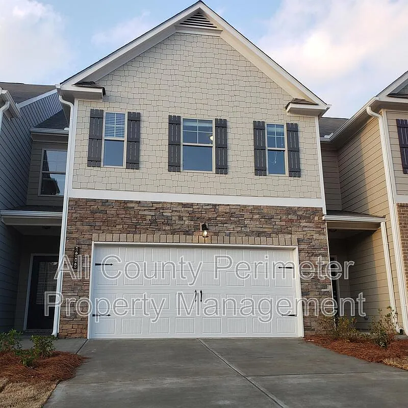 3 bed, 2.5 bath, 1743 sqft, $1,895 — Photo 1