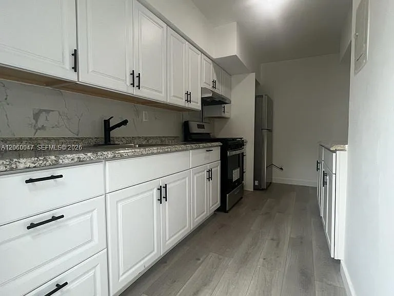 316 Surfside Blvd #1 — Photo 9