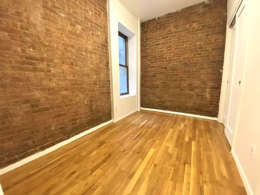 Rented by JM Preston Properties LLC | media 9