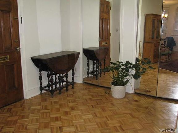 4th image of 800 W Ferry St APT 10C