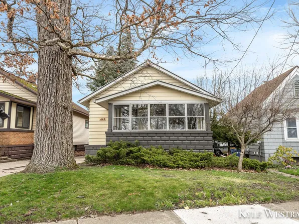443 Barnett St NE, Grand Rapids, MI 49503
