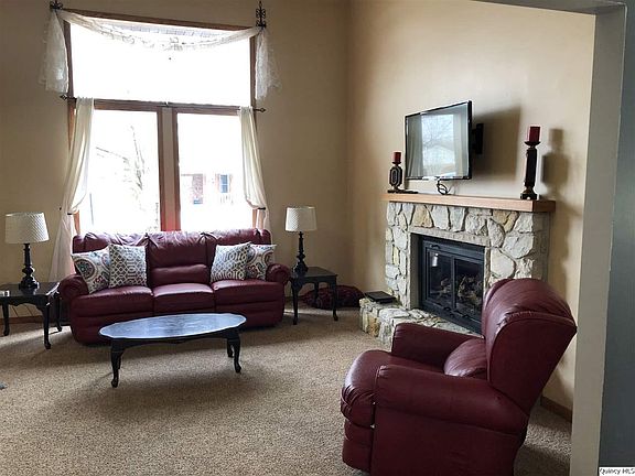 3rd image of 5407 Greenbriar Ave