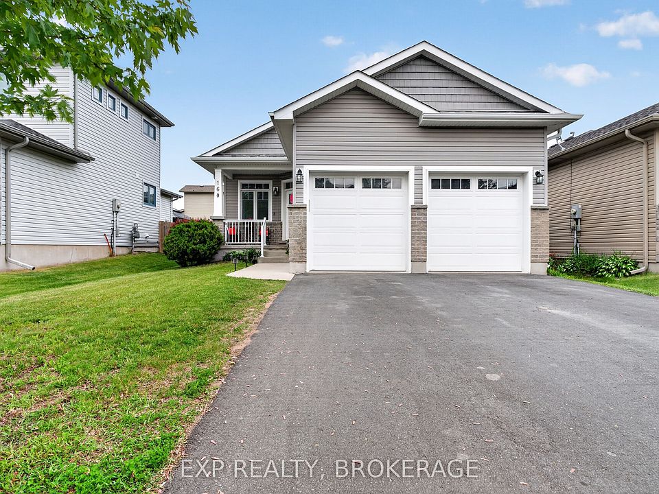 1st image of 160 McDonough Cres