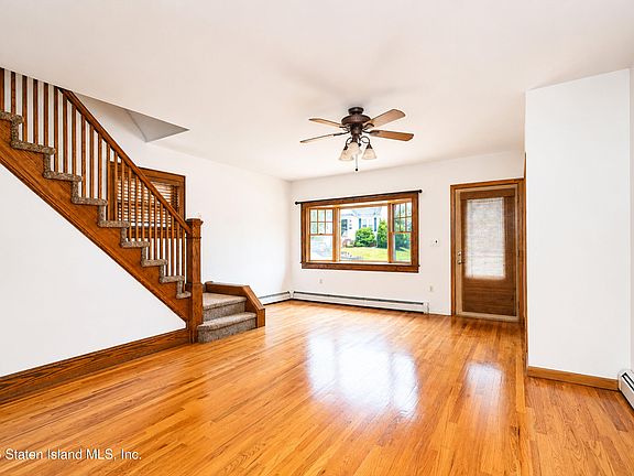 5th image of 151 Mathews Ave