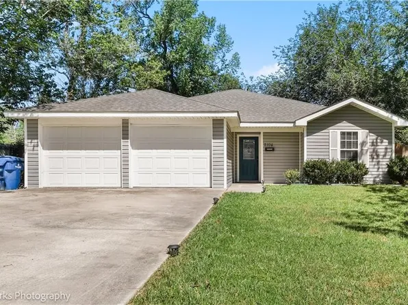 2104 Jean St, Leesville, LA 71446