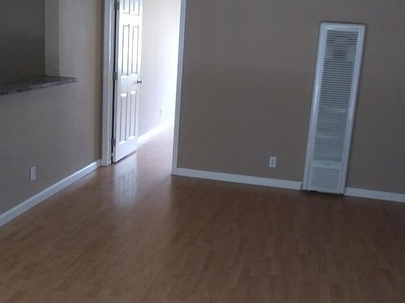 3rd image of 1655 W Pampas Ln APT 16