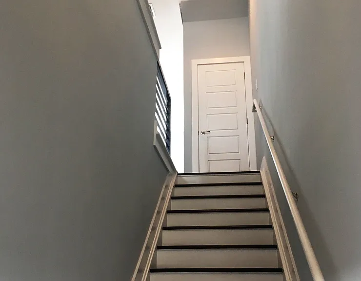 338 Helix Way — Photo 2