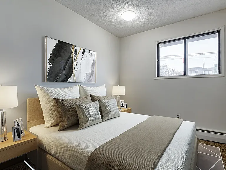 1454 Rae St — Photo 4