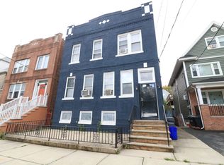 36 E 38th St, Bayonne, NJ 07002