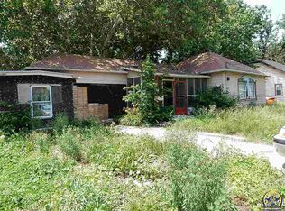 1907 NW Lincoln St, Topeka, KS 66608