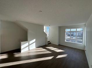 857 Belmont Dr SW #126, Calgary, AB T2X4P2