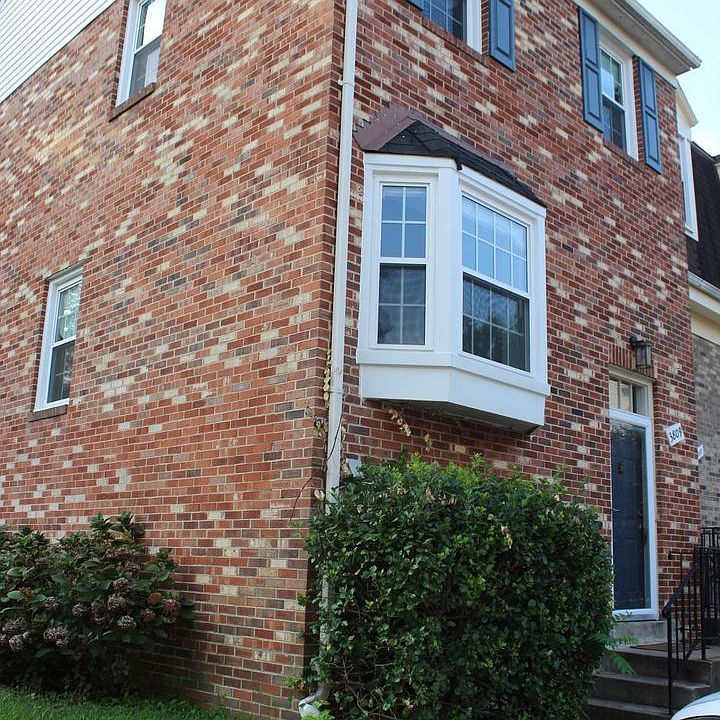 1st image of 3809 Brighton Ct