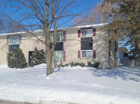 497 Park St, Pulaski, WI 54162