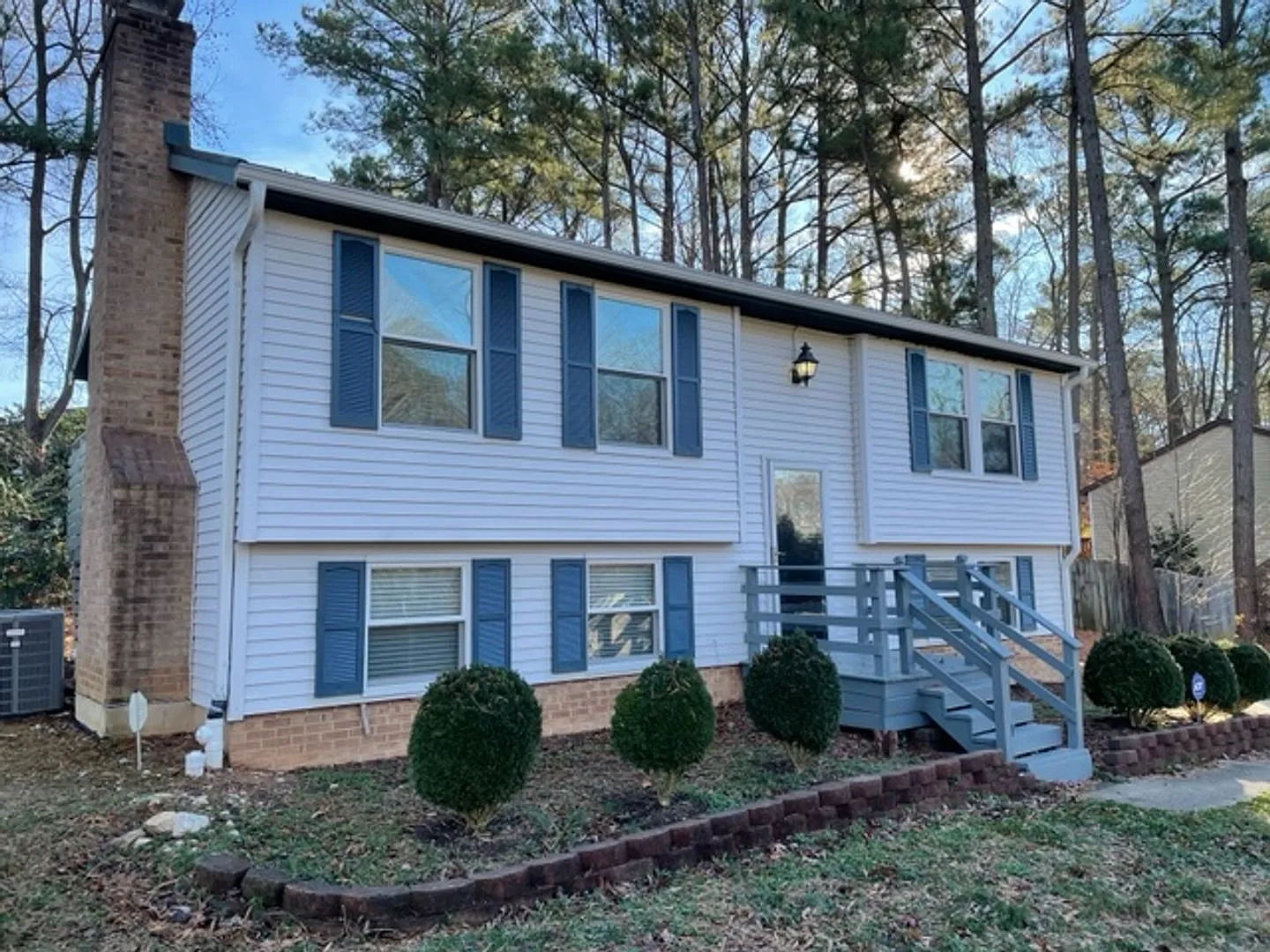 Royal Oaks, Cary! — Photo 1