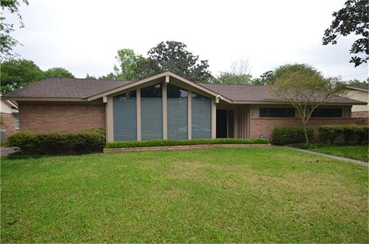 1st image of 5706 Portal Dr