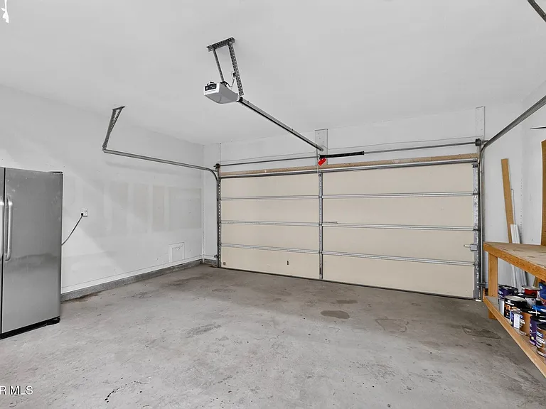 14613 Sunny Land Ave — Photo 44