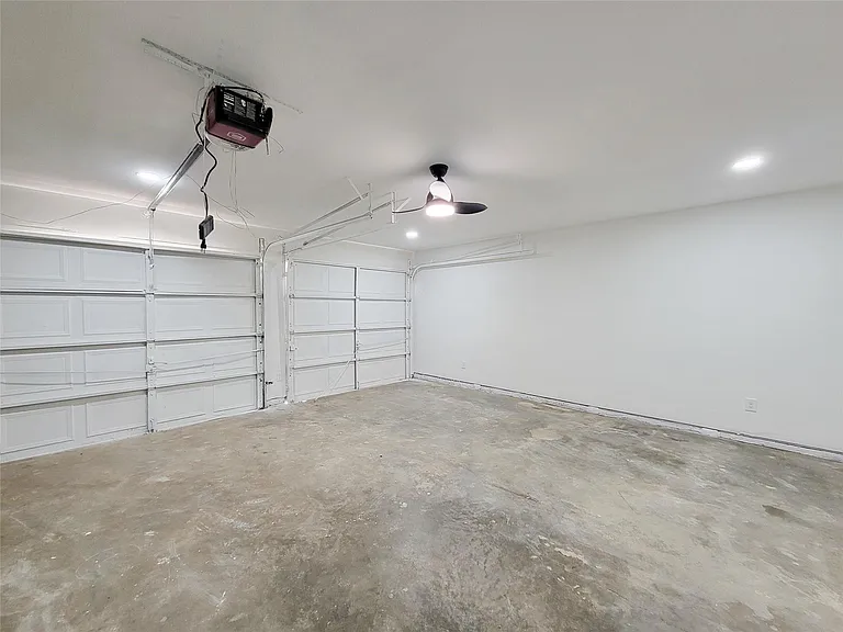10614 Bainbridge St — Photo 22