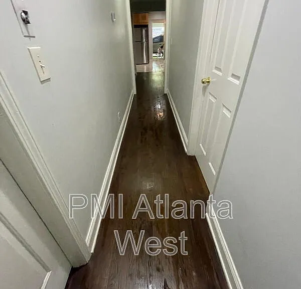 1715 Highland Pl — Photo 6