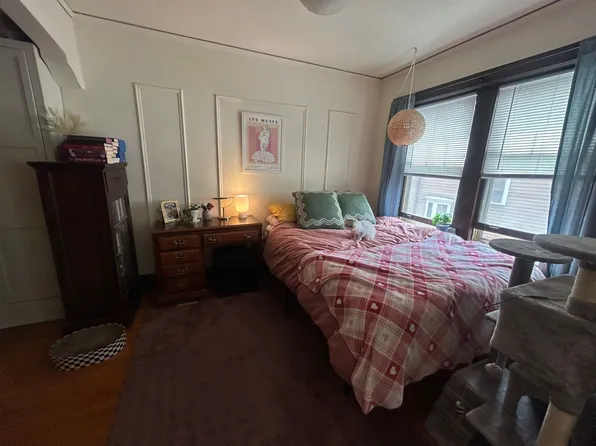 Maryland Manor, 2637 N Maryland Ave #24, Milwaukee, WI 53211