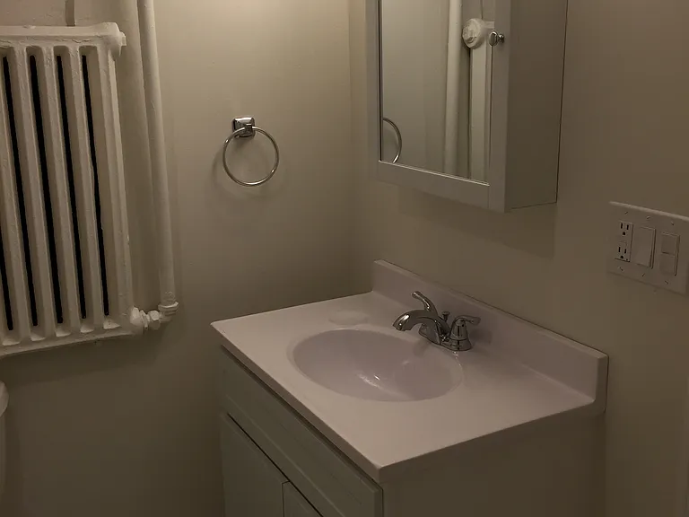 1823 5th Ave #BROWNSTONE — Photo 16