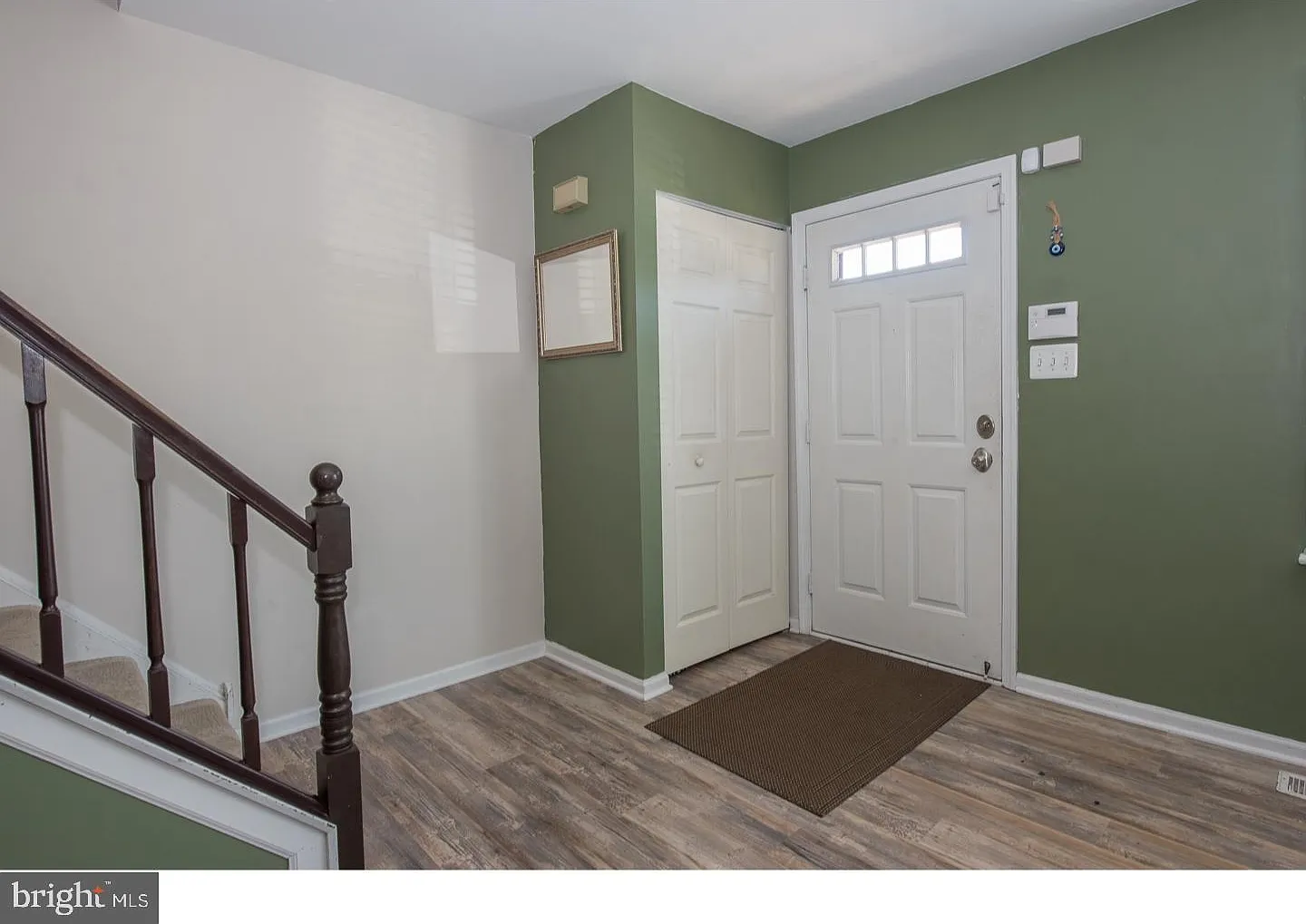 3 bed, 2.5 bath, 1520 sqft, $2,900 — Photo 2