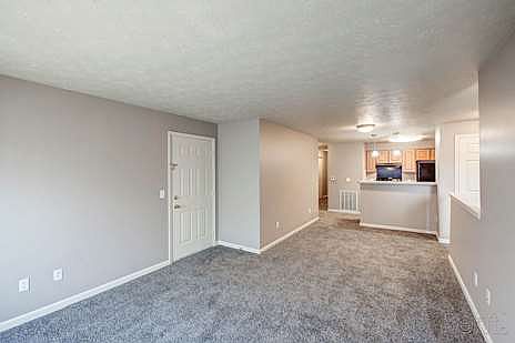 5th image of 1103 N State St #50d4bdaee