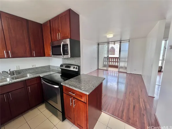 750 Kanoa St APT 306, Honolulu, HI 96817