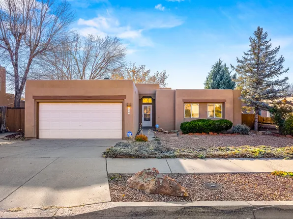 1930 Morris Pl, Santa Fe, NM 87505