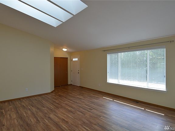 2nd image of 612 N 23rd Ave