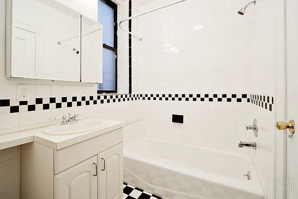 Rented by Halstead Real Estate | media 25