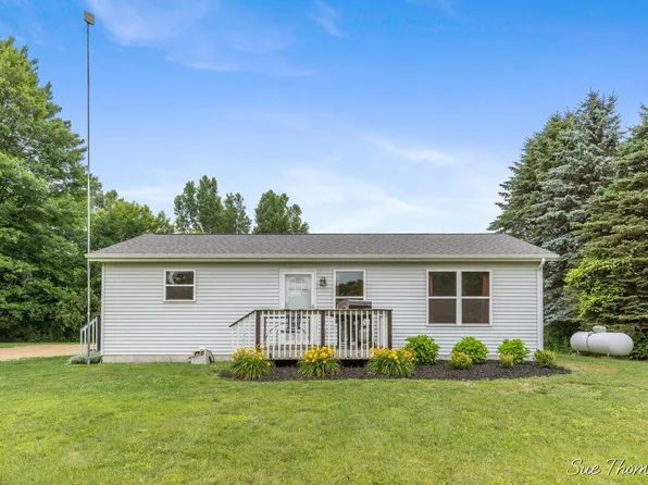 2972 W Kroman Rd, Sheridan, MI 48884