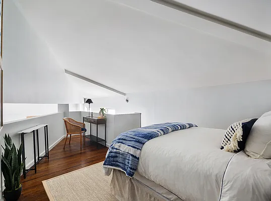 Sold by Compass | media 15