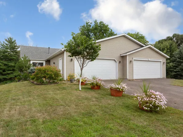 1015 Poplar St, Northfield, MN 55057