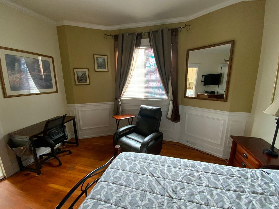1st image of 2619 Baker Ave APT 4