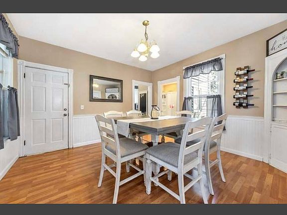 4th image of 1 New Hampshire Ave #1