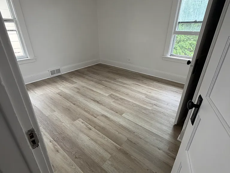 726 Amherst St #2 — Photo 7