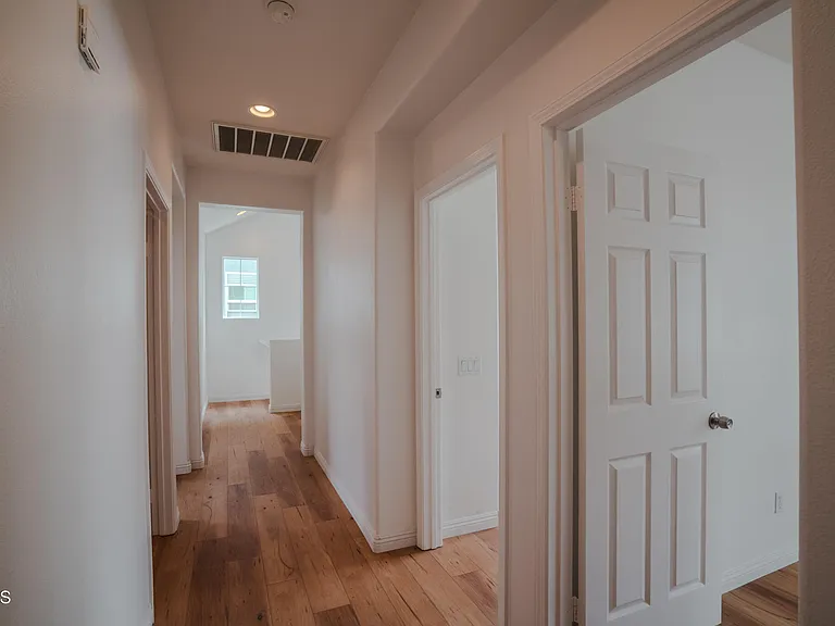 525 Shell Harbor Ln #525 — Photo 32
